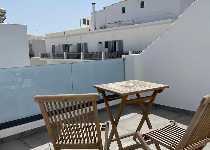 Meridiano Πάρος