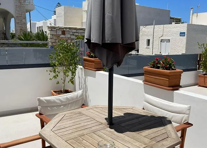 Meridiano Πάρος